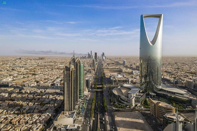 إيرباص تستعد لتجربة حية لحلولها المتطورة في مجال الاتصالات بمعرض الدفاع العالمي 2022 بالرياض