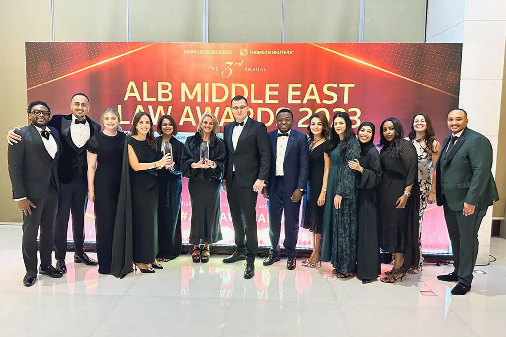 &e تحصدُ جوائزَ ALB للتميُّز القانوني في الشرق الأوسط لعام 2023